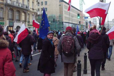 Польский Сейм отправил в отставку право-националистическое правительство