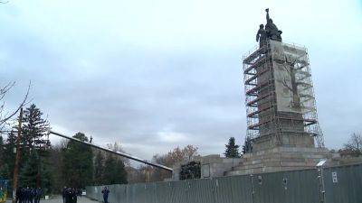 В Софии демонтируют памятник Советской армии