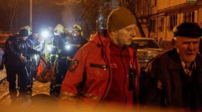 Стало известно о состоянии пострадавших из-за атаки россиян на Киев