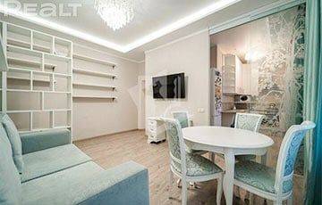В тихом центре Минска в довоенном доме академиков продается уютная квартира