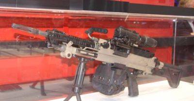 Heckler & Koch представила ручной пулемет HK 421 под мощный патрон (фото) - focus.ua - Украина - Германия - Париж