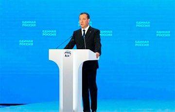 Дмитрий Медведев - Медведева в России публично осмеяли после предложения ездить отдыхать в Африку - charter97.org - Россия - Белоруссия