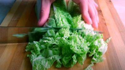 Салат из пекинской капусты на скорую руку: самые простые и очень вкусные рецепты