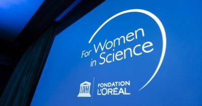 "Для жінок у науці": L'Oréal Україна відзначила трьох переможниць серед українських жінок-науковиць