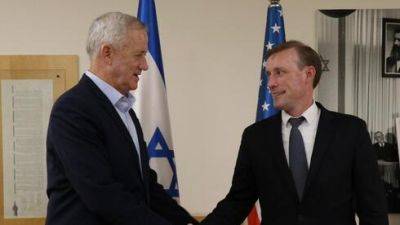 Ганц: Израиль не смирится с угрозой Хизбаллы