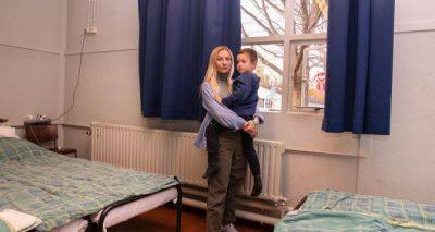 Европейская страна обратилась к украинским беженцам с просьбой выселиться из приютов в арендованное жилье - cxid.info - Украина - Голландия