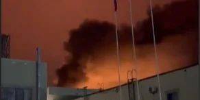 В Мариуполе вечером прогремели взрывы. Советник мэра говорит о двух прилетах по россиянам и их технике — фото, видео