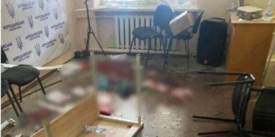 В Закарпатье депутат во время заседания взорвал гранаты. Его реанимируют, 11 раненых (обновлено)