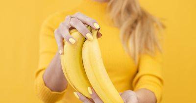 Улучшат настроение и избавят от стресса: 7 причин есть бананы этой зимой