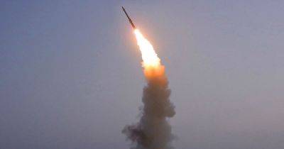 Обстрелы Украины: ВС РФ запустили ракету по центральным регионам, звучали взрывы