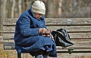 «Скандальное решение затронет пенсионеров, которые уехали из Беларуси»