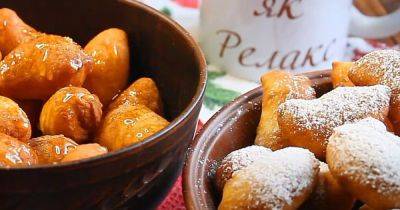 Украинские "облызни": простой и очень вкусный рецепт жареных пирожков на два укуса (видео)