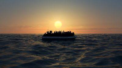 В Средиземном море из-за аварии на корабле утонули более 60 мигрантов