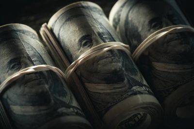 НБУ существенно увеличил чистую продажу валюты за неделю
