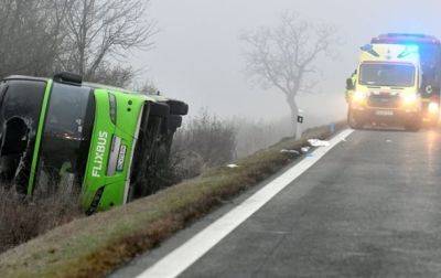 В Словакии попал в аварию автобус из Украины - korrespondent.net - Украина - Польша - Словакия