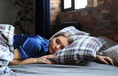 Ученые выяснили, как часто нужно менять постельное белье