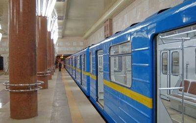 Киевлянам будут возвращать средства за пересадки из-за закрытой ветки метро