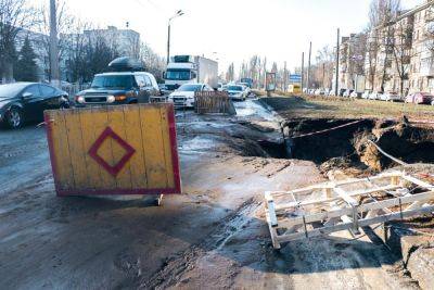 Уже и дорога сползает в метро: ЧП с подземкой в Киеве становится все масштабней. Видео