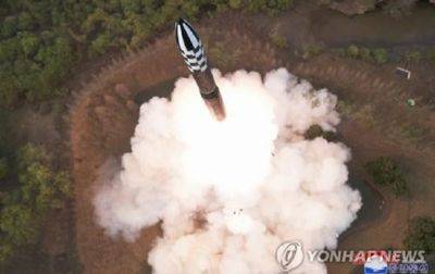 КНДР второй раз за сутки запустила баллистическую ракету в сторону Японского моря