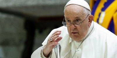 Историческое решение: Ватикан разрешил священникам благословлять ЛГБТ-пары