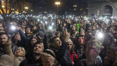 Выборы в Сербии: оппозиция заявляет о фальсификациях