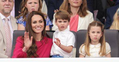 Кейт Миддлтон показала поразительное сходство с принцем Луи на своем детском фото