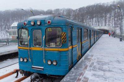 ​Закрытие метро в Киеве – мост Метро могут закрыть на ремонт из-за аварийного состояния