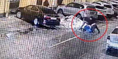 Не признали «героя». В Петербурге избили однорукого участника войны против Украины — видео
