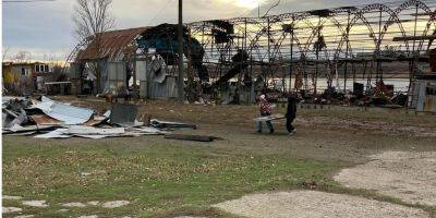 «Потеряли крышу над головой»: Россия уничтожили детскую гребную базу в Одесской области — фото