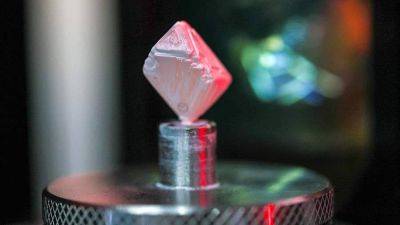 Силуанов заявил о перенастройке рынков сбыта алмазов РФ из-за санкций ЕС