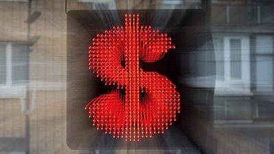 Эксперты объяснили рост доллара и спрогнозировали курс американской валюты