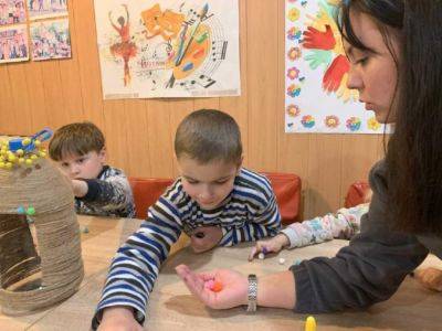 Для дошкольников из Луганщины в Днепре проходят развивающие уроки