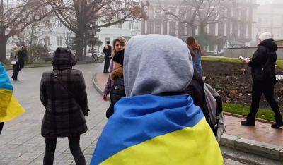 "Нет намерения сдаваться": в Одессе родственники военных вышли на митинг, что требуют