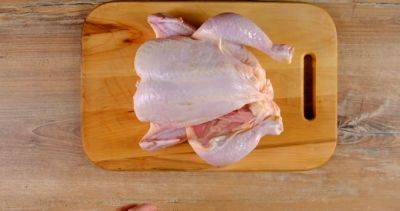 Мясо с одной особи обладает разной пищевой ценностью: какая часть курицы самая полезная