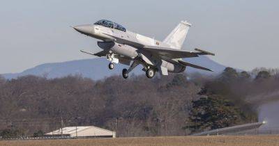 "Деликатные самолеты": эксперты назвали ключевую проблему эффективного применения F-16 в Украине