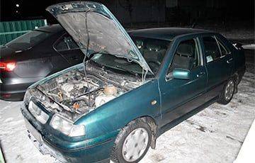Житель Гродно поджег неправильно припаркованный автомобиль