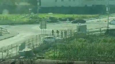 Резервисты ЦАХАЛа обезвредили террориста возле Кирьят-Арбы