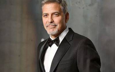 Джордж Клуни поделился неожиданными подробностями жизни Мэттью Перри