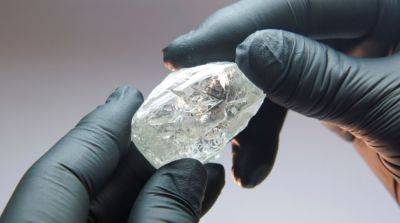 Индия хочет, чтобы страны G7 отложили введение эмбарго на алмазы из рф – Reuters