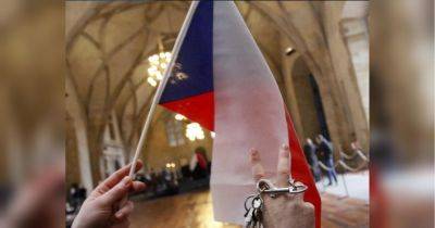 Украинцы могут продлить временную защиту в Чехии: названо обязательное условие