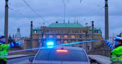 Стрельба в Праге: количество жертв возросло, названо имя стрелка (ФОТО) - dsnews.ua - Украина - Чехия - Прага