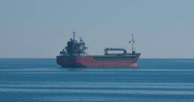 Санкции США в действии: танкеры с российской нефтью застряли по пути в Индию, — СМИ