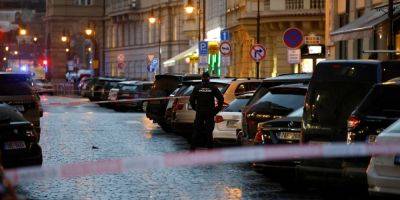 В Чехии объявили 23 декабря днем траура по погибшим после стрельбы в Праге