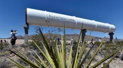 Компания Hyperloop закрывается и распродает активы – Bloomberg