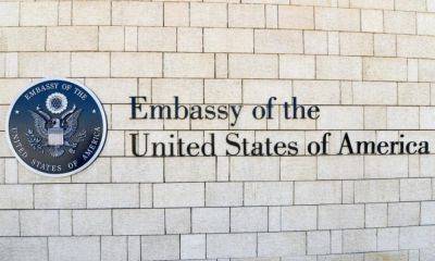 Посольство США прокомментировало депортацию почти 120 граждан Узбекистана из Америки