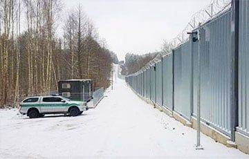 Новый министр внутренних дел Польши планирует укреплять забор на границе с Беларусью