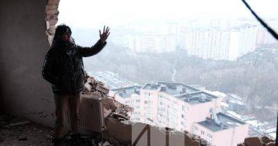 Ночная атака Shahed на Киев: СМИ показали дом, в который попали обломки БПЛА (фото)