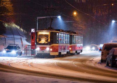Как будет работать общественный транспорт Праги в зимние праздники - vinegret.cz - Чехия - Прага