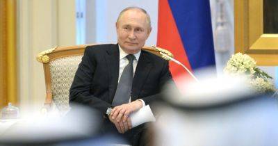 Закулисная дипломатия: Путин тайно намекает на готовность к переговорам c Украиной, – СМИ