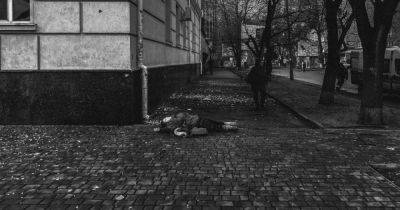 Ужасный обстрел Херсона: Россияне убили 10 гражданских, еще 62 ранили (ФОТО)